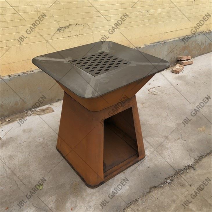Outdoor BBQ Steak Cooking Grill