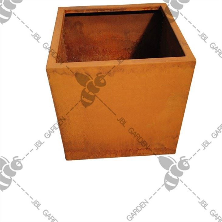 Cheap Metal Planters