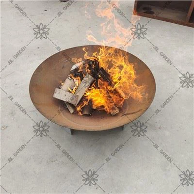 큰 크기 야외 화재 구덩이