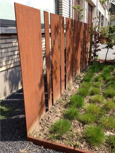 정원 Corten 강철 펜싱