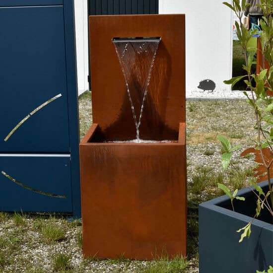 Corten Steel Water Feature Eye-catching